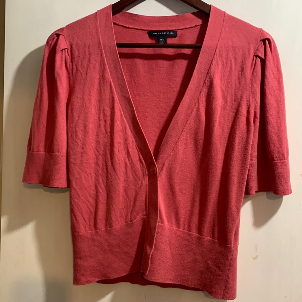 Banana Republic short sleeve cardigan pink.